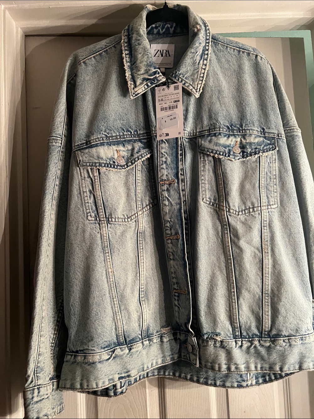 Zara distressed, jean jacket